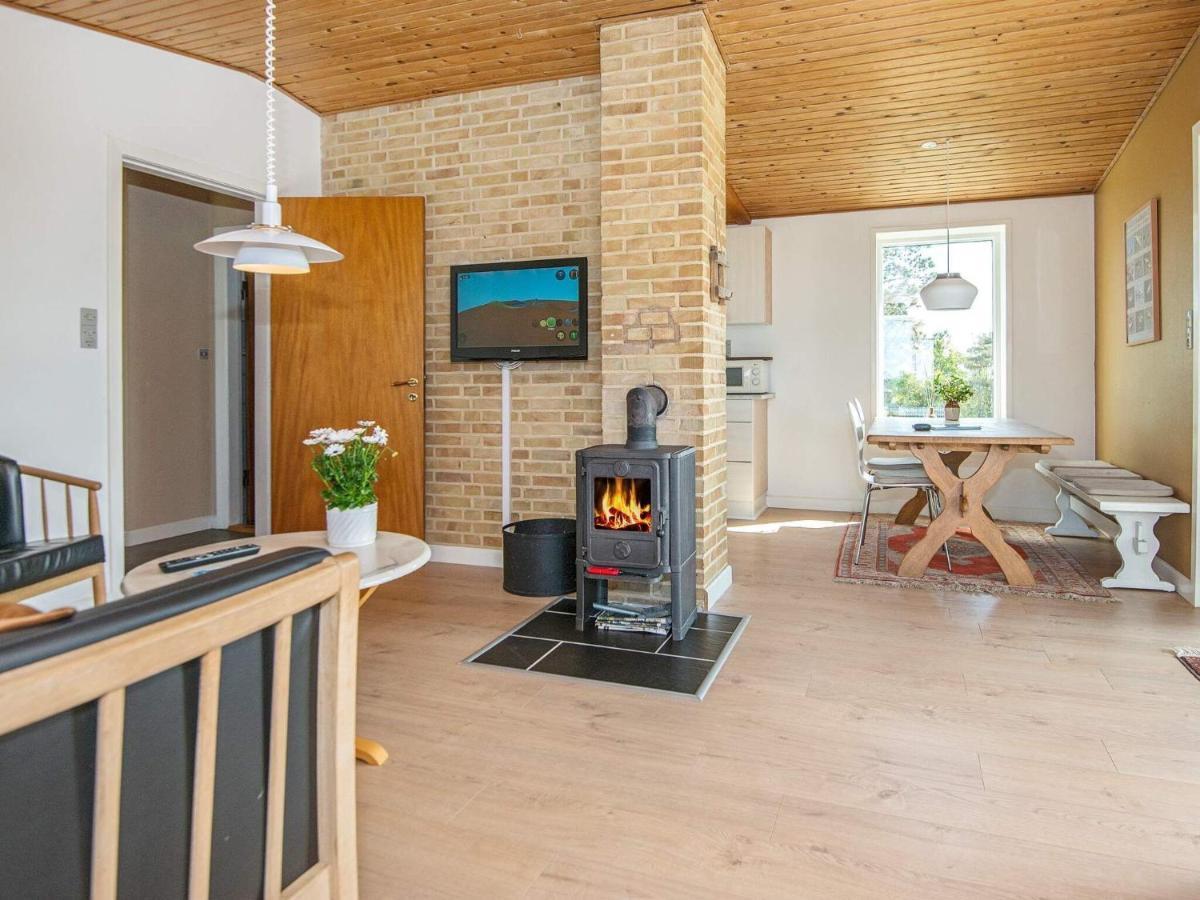 5 Person Holiday Home In R M Kongsmark Extérieur photo